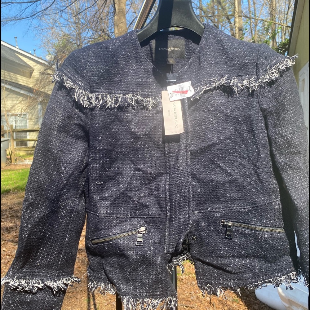 B1G1 BNWT BANANA REPUBLIC 2P Blazer zip front